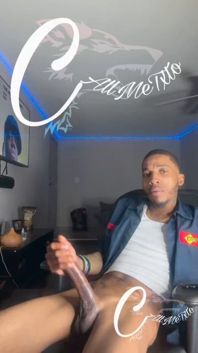 Watch Tito Santana's leaked NSFW video on TwXstars