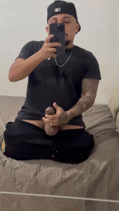 Watch Pistolinha's leaked NSFW video on TwXstars