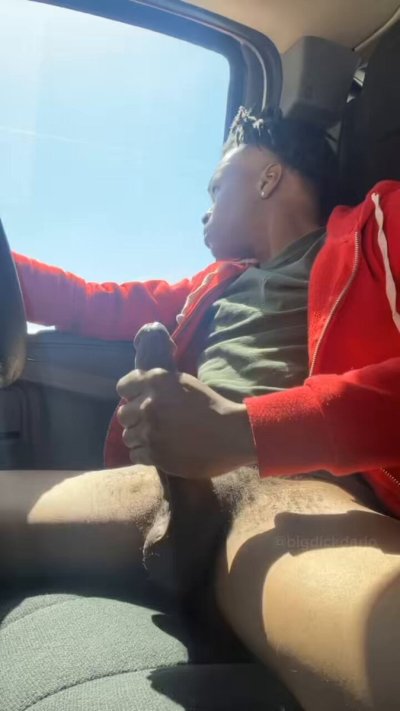 Watch dariooo's leaked NSFW video on TwXstars