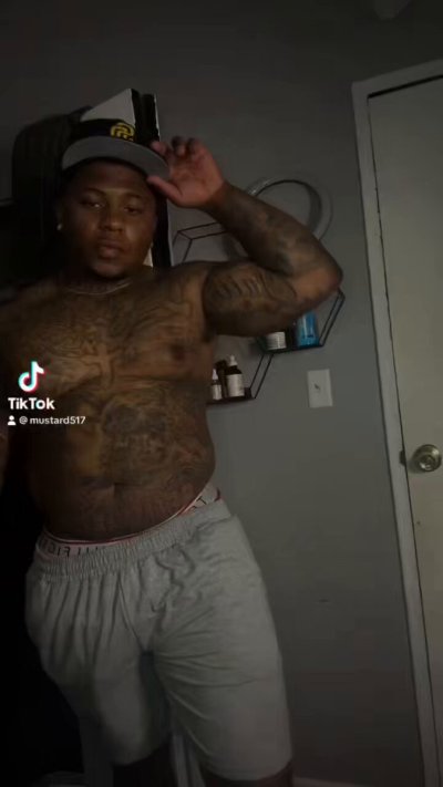 Watch 〽️ustard's leaked NSFW video on TwXstars