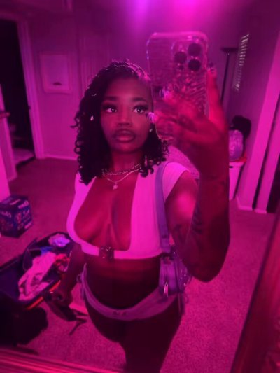 Watch m9ym9y's leaked NSFW video on TwXstars