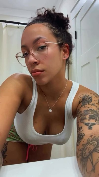 Watch Da Baddest's leaked NSFW video on TwXstars