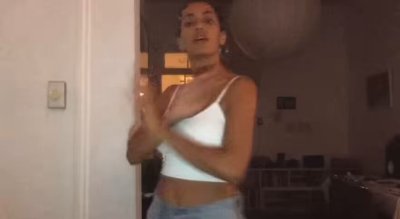 Watch novinhofr21's leaked NSFW video on TwXstars