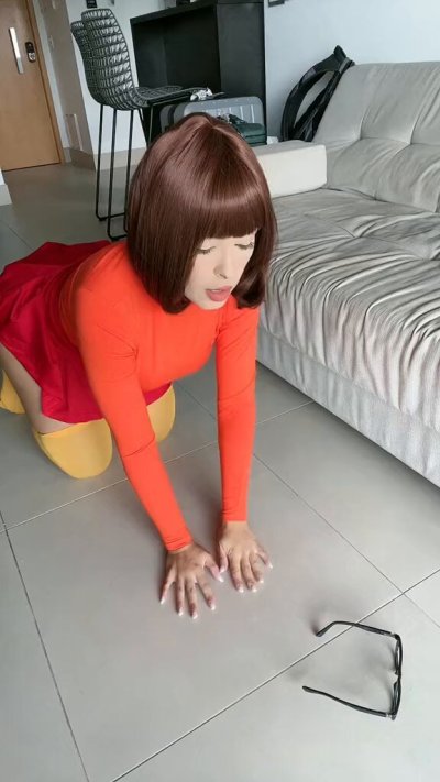 Watch Cosvickye's leaked NSFW video on TwXstars