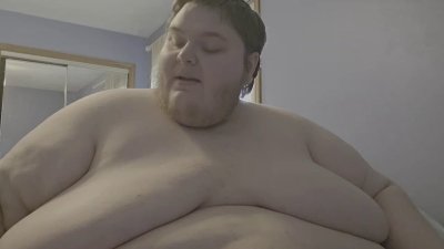 Watch HandsomelyHeavy's leaked NSFW video on TwXstars