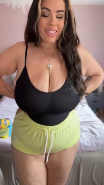 Watch 👸🏼Charlotte Rachel's leaked NSFW video on TwXstars