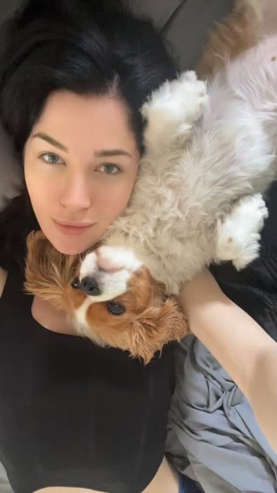 Watch Evelyn Claire's leaked NSFW video on TwXstars