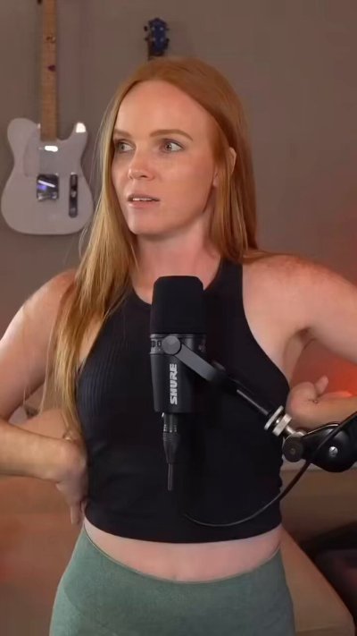 Watch Lily Olsen's leaked NSFW video on TwXstars