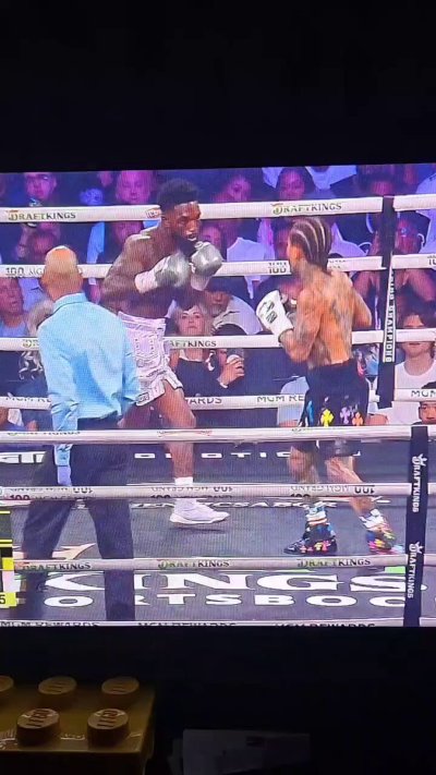 Watch undefeated_visual2.0's leaked NSFW video on TwXstars