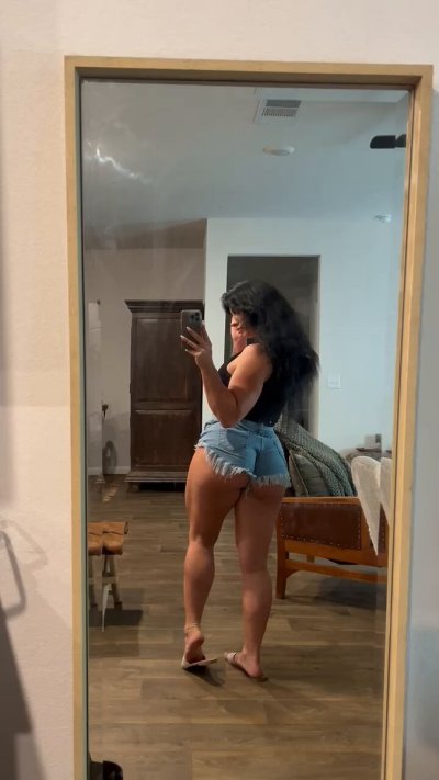 Watch Maeggatron_'s leaked NSFW video on TwXstars