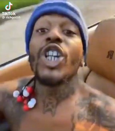 Watch undefeated_visual2.0's leaked NSFW video on TwXstars