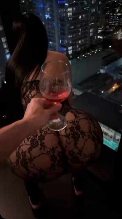 Watch dollmelly's leaked NSFW video on TwXstars