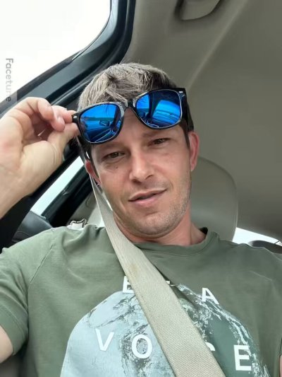 Watch Mickey Knox **18+**'s leaked NSFW video on TwXstars