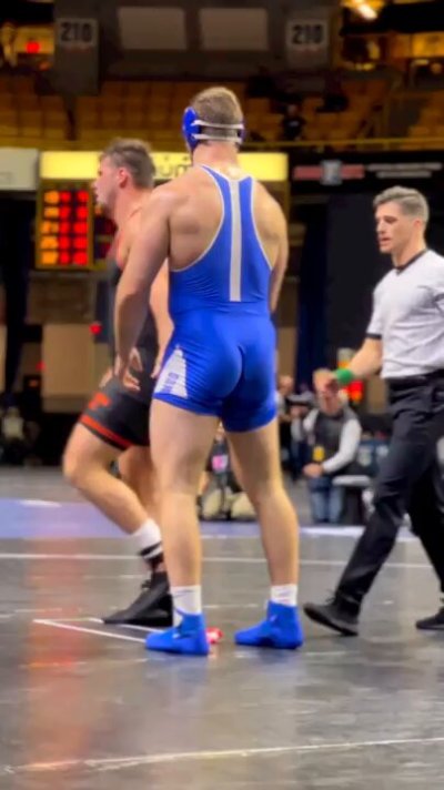 Watch Small Dick World's leaked NSFW video on TwXstars