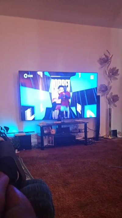 Watch undefeated_visual2.0's leaked NSFW video on TwXstars