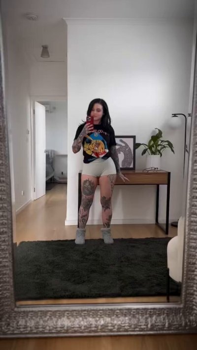 Watch DEMI NOVAK's leaked NSFW video on TwXstars