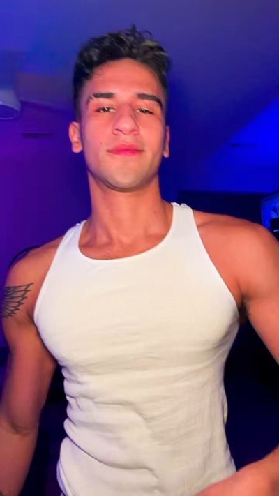 Watch Pisces's leaked NSFW video on TwXstars