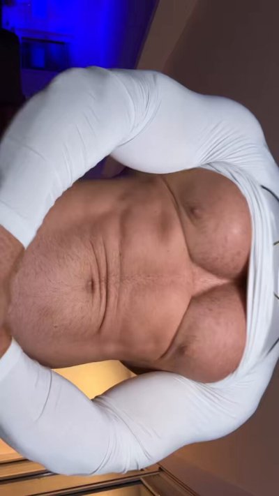 Watch Luca's leaked NSFW video on TwXstars