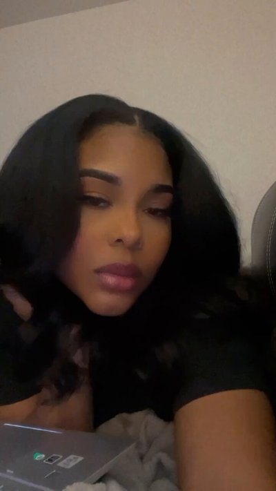 Watch 🖤's leaked NSFW video on TwXstars