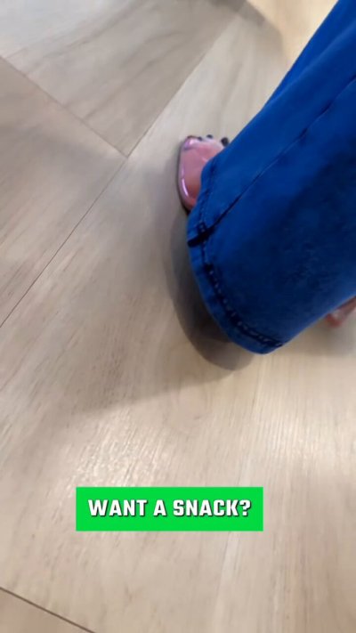 Watch TaraGenx's leaked NSFW video on TwXstars