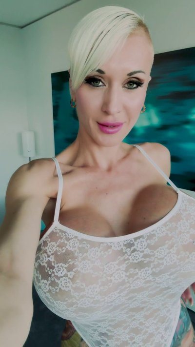 Watch Tanya VIRAGO's leaked NSFW video on TwXstars