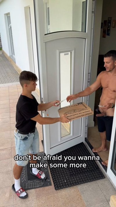 Watch novinhofr21's leaked NSFW video on TwXstars