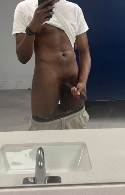 Watch mac 💚's leaked NSFW video on TwXstars