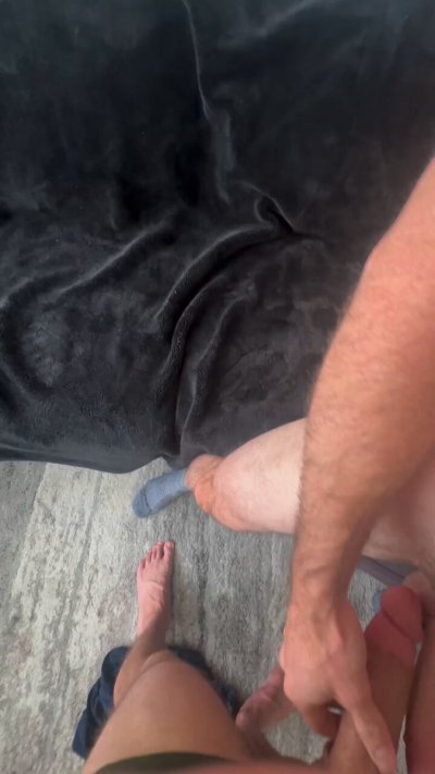 Watch HungDTW's leaked NSFW video on TwXstars