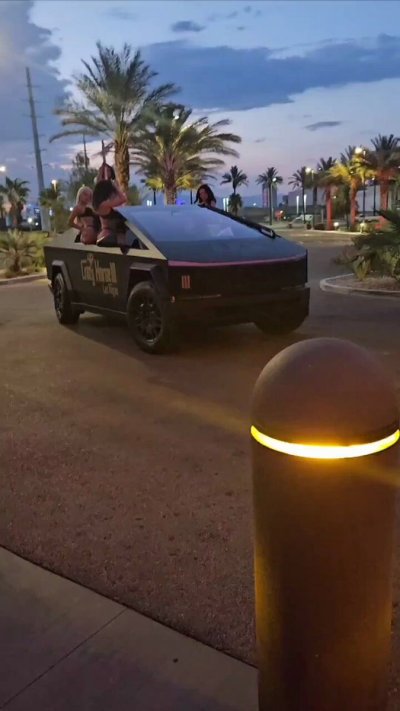 Watch Crazy Horse 3's leaked NSFW video on TwXstars