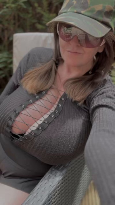 Watch Miss. Jayy's leaked NSFW video on TwXstars