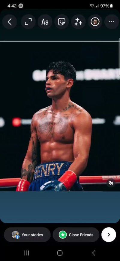 Watch undefeated_visual2.0's leaked NSFW video on TwXstars