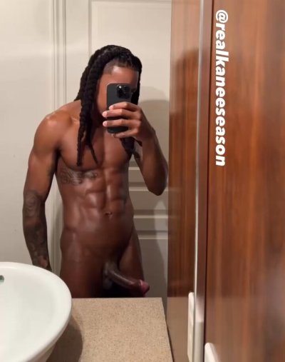 Watch Kane's leaked NSFW video on TwXstars