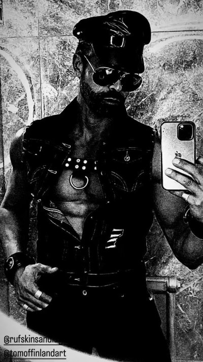 Watch D.O. 🇦🇷🇺🇸🇪🇸🇬🇧's leaked NSFW video on TwXstars