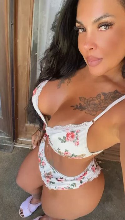 Watch Goddess Nina Mercedez's leaked NSFW video on TwXstars