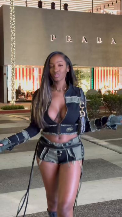 Watch TWILEYTM STAN ACCOUNT's leaked NSFW video on TwXstars