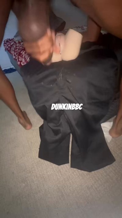 Watch 🐃🍆💯Dunkin Mandingo Dick's leaked NSFW video on TwXstars