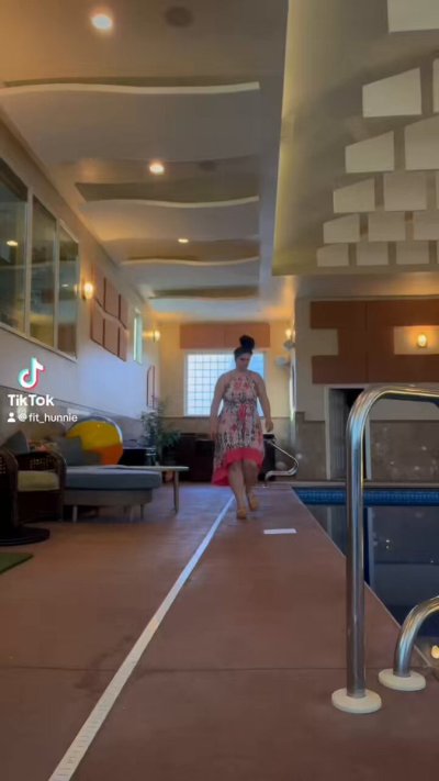 Watch hunnie_bunns's leaked NSFW video on TwXstars