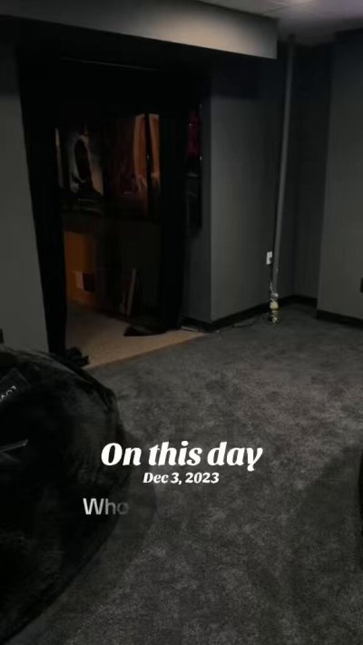 Watch hunnie_bunns's leaked NSFW video on TwXstars