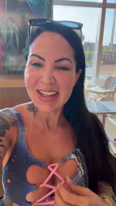 Watch Elisa Sanches's leaked NSFW video on TwXstars