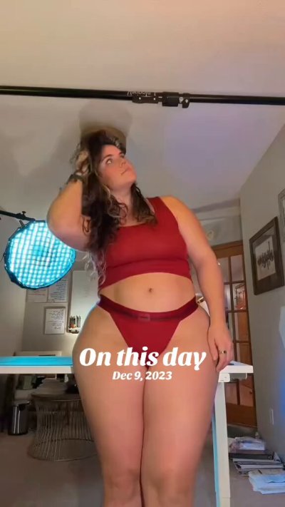 Watch hunnie_bunns's leaked NSFW video on TwXstars