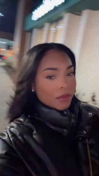 Watch 🖤's leaked NSFW video on TwXstars