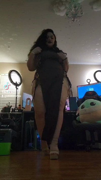 Watch 😇 Jasmine Rose 😈's leaked NSFW video on TwXstars