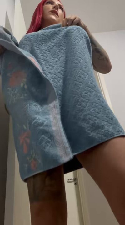 Watch Melissa Lisboa's leaked NSFW video on TwXstars