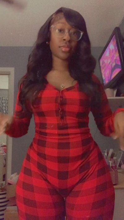 Watch Destinee Ariee's leaked NSFW video on TwXstars