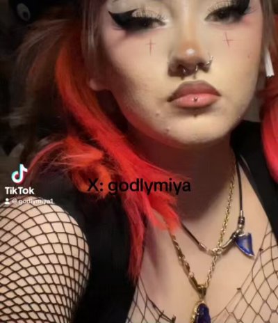 Watch ᥫ᭡ miya ᥫ᭡'s leaked NSFW video on TwXstars