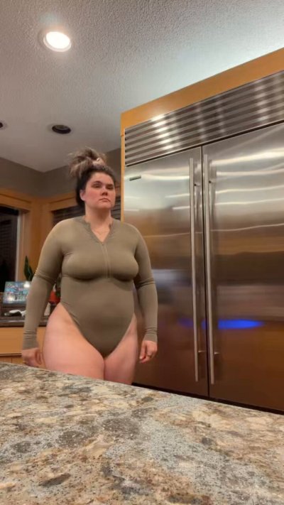 Watch hunnie_bunns's leaked NSFW video on TwXstars