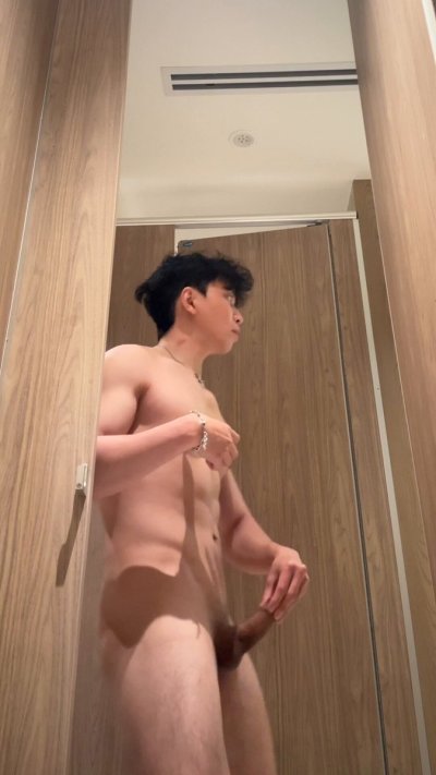 Watch BlackPeachBoy 黑桃洨男孩's leaked NSFW video on TwXstars