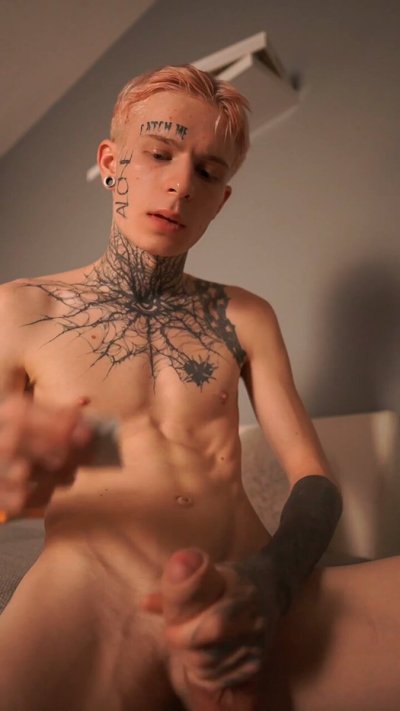 Watch Herbal 🌿's leaked NSFW video on TwXstars