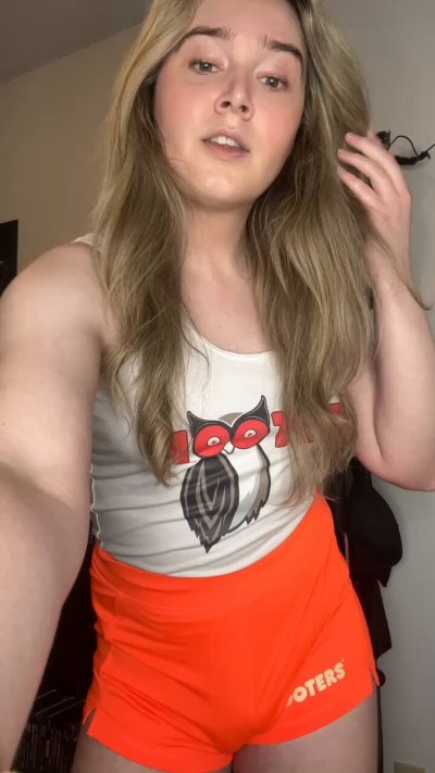 Watch lilxwolfy 🏳️‍⚧️'s leaked NSFW video on TwXstars