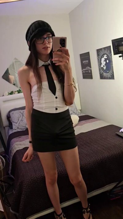 Watch Tess 💙's leaked NSFW video on TwXstars